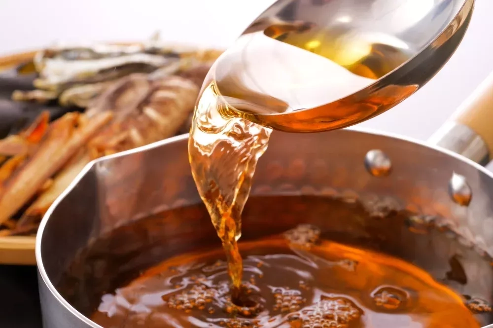 Dashi, bouillon de base de la cuisine japonaise